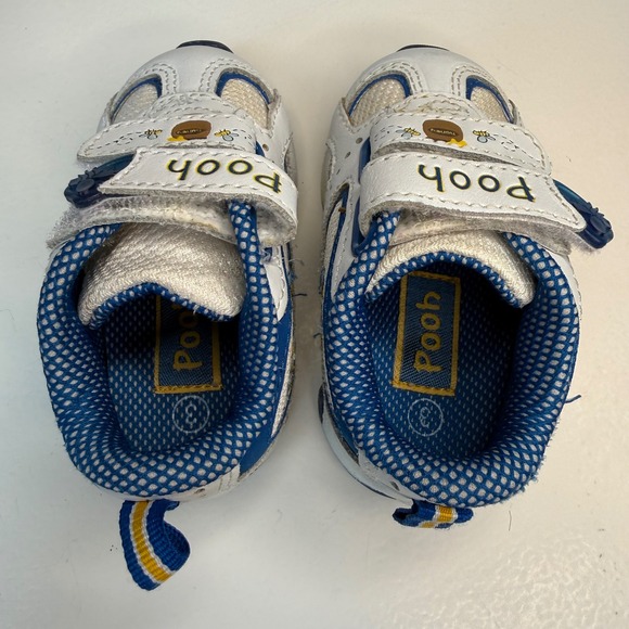 Kids Winnie the Pooh Size 3 Smartfit White Blue Velcro Sneakers Vintage 90s - Picture 8 of 15